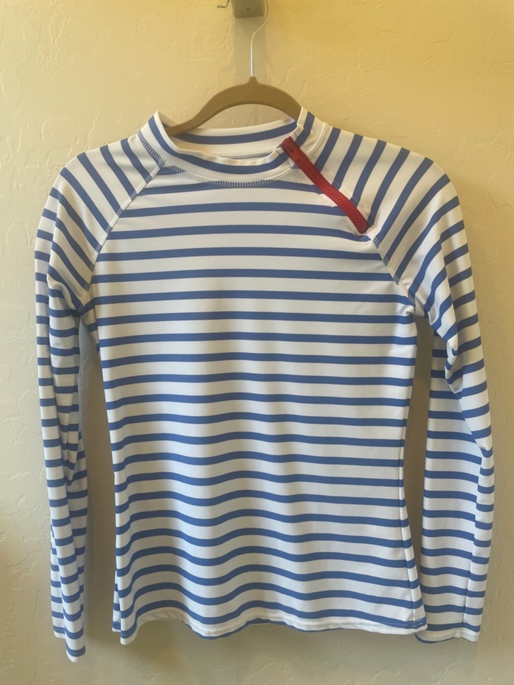 Cabana Life Blue and White Striped Long Sleeve Rash Guard Top size S